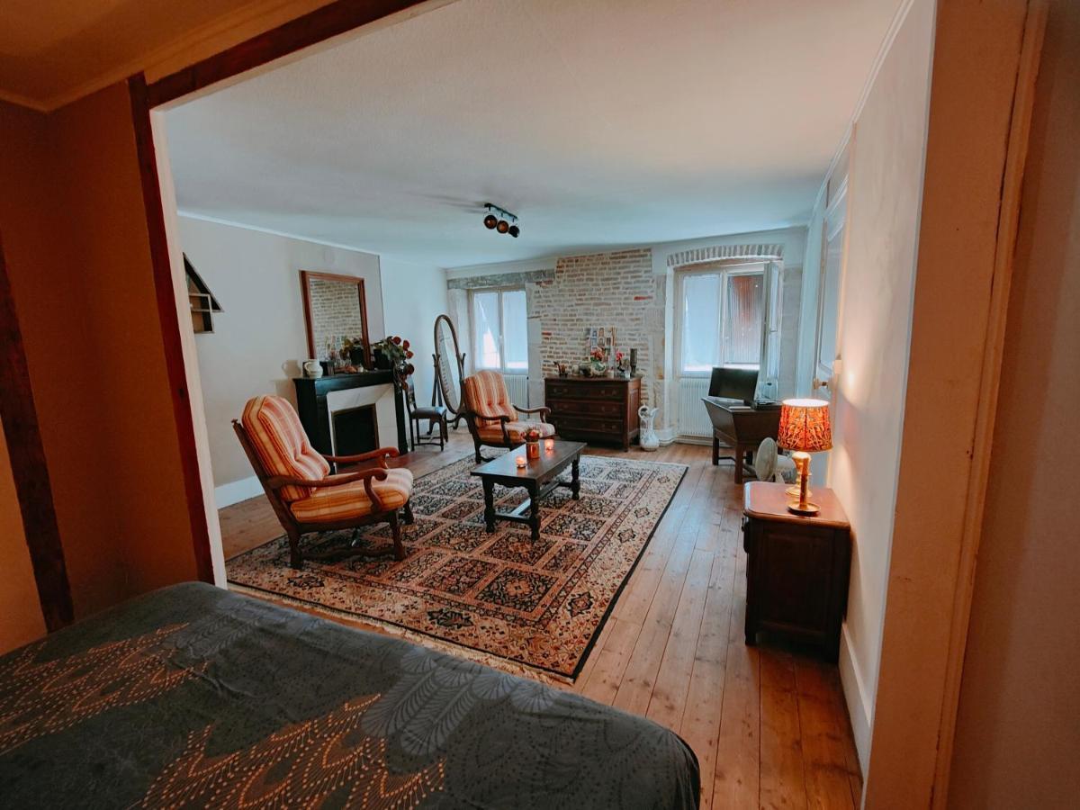 Apartamento Les Petites Forges Auxonne Exterior foto
