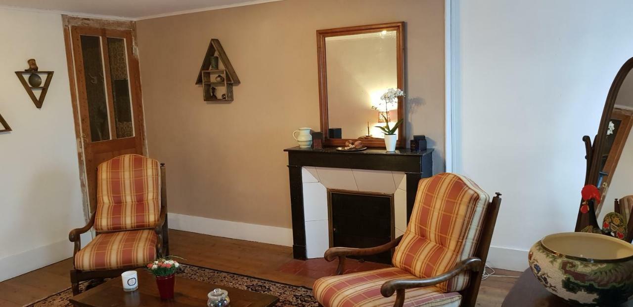 Apartamento Les Petites Forges Auxonne Exterior foto