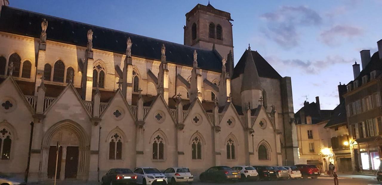 Apartamento Les Petites Forges Auxonne Exterior foto