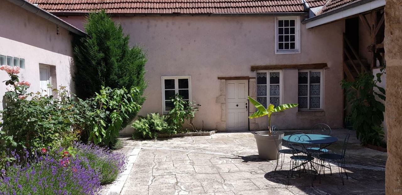 Apartamento Les Petites Forges Auxonne Exterior foto